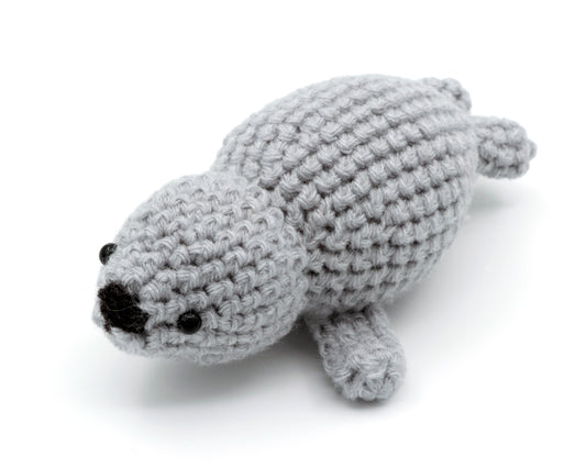 amigurumi crochet baby seal pattern three quarter view