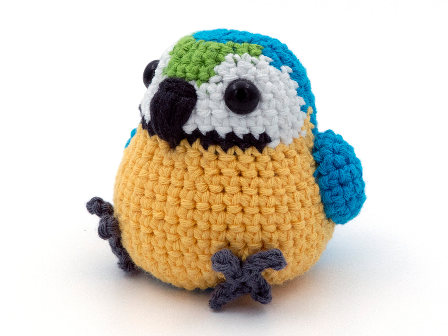 Crochet Pattern: Blue and Gold Macaw