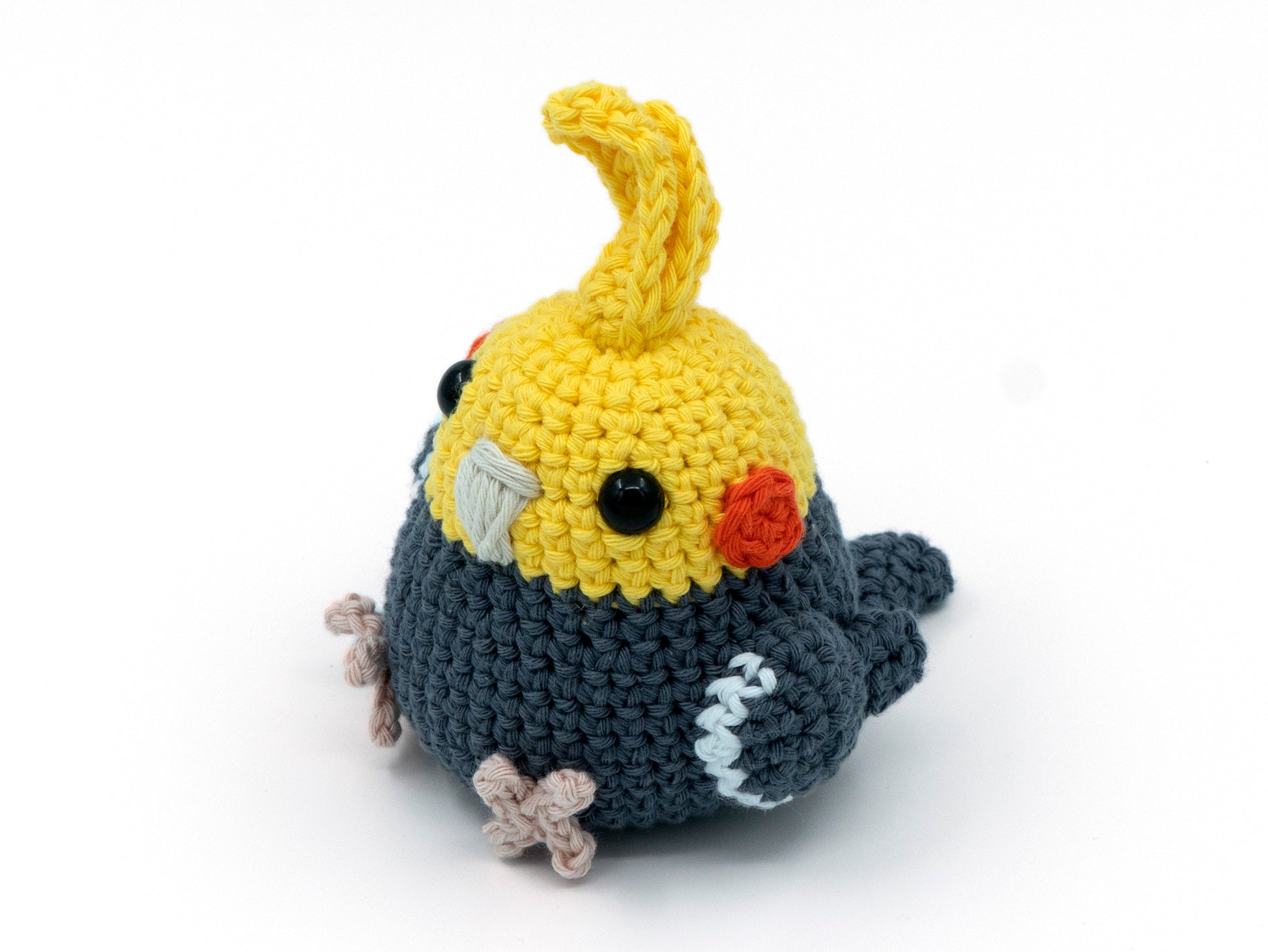 amigurumi crochet cockatiel pattern grey front view