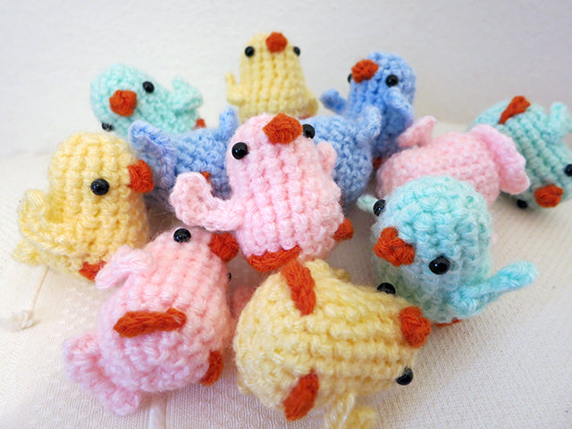 amigurumi crochet easter set pattern colorful chicks in a pile