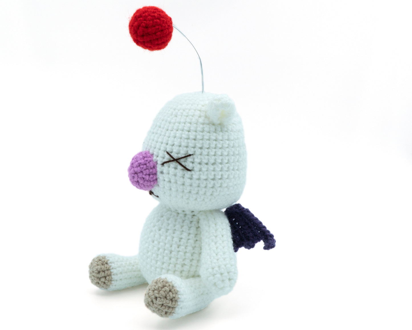 amigurumi crochet final fantasy moogle pattern embroidered eyes