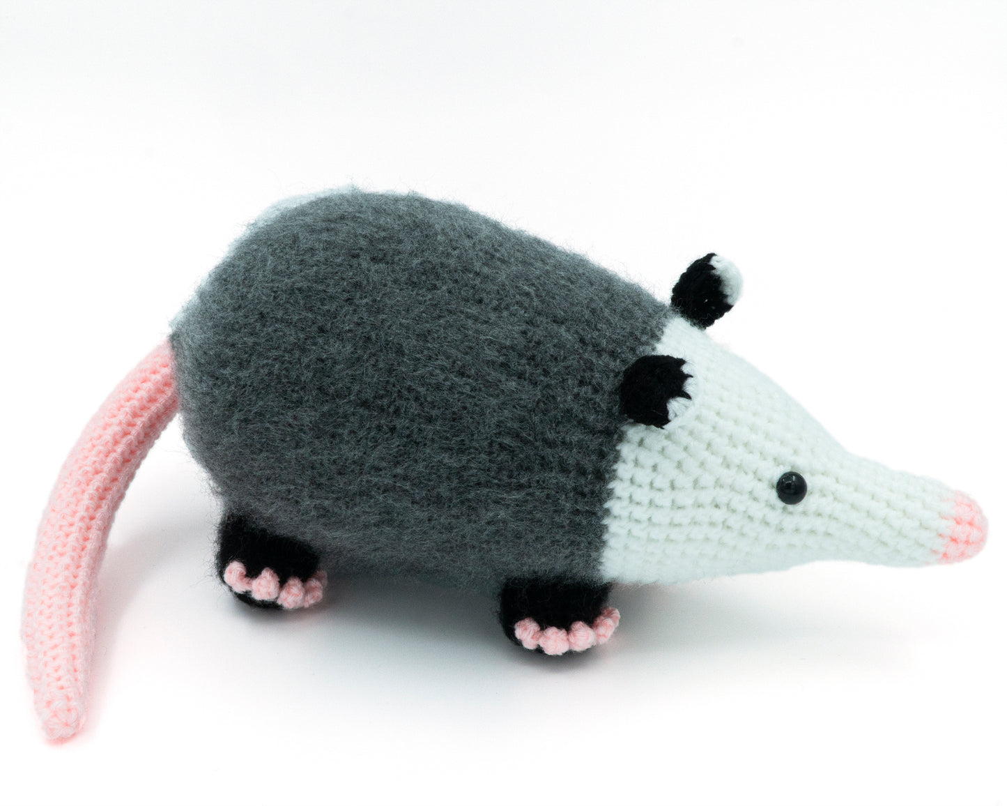 amigurumi crochet opossum pattern side view