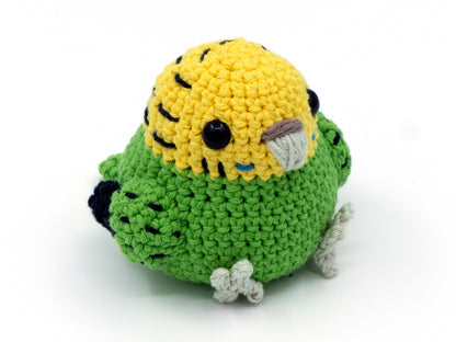 amigurumi crochet budgie pattern green parakeet three quarter view