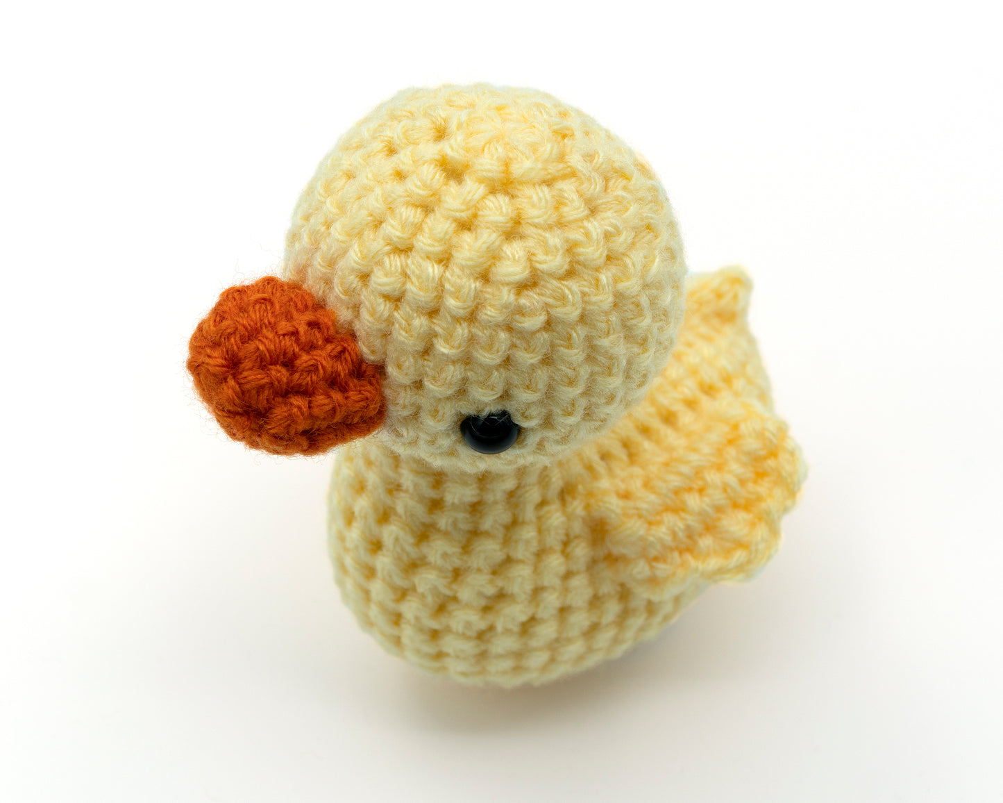 amigurumi crochet duckling pattern front view of baby duck