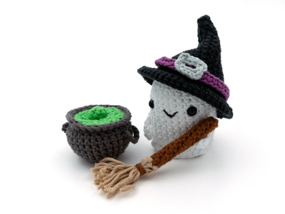 Crochet Pattern: Halloween Ghost