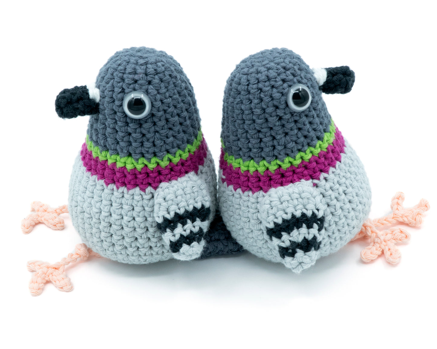 amigurumi crochet pigeon pattern with skinny legs