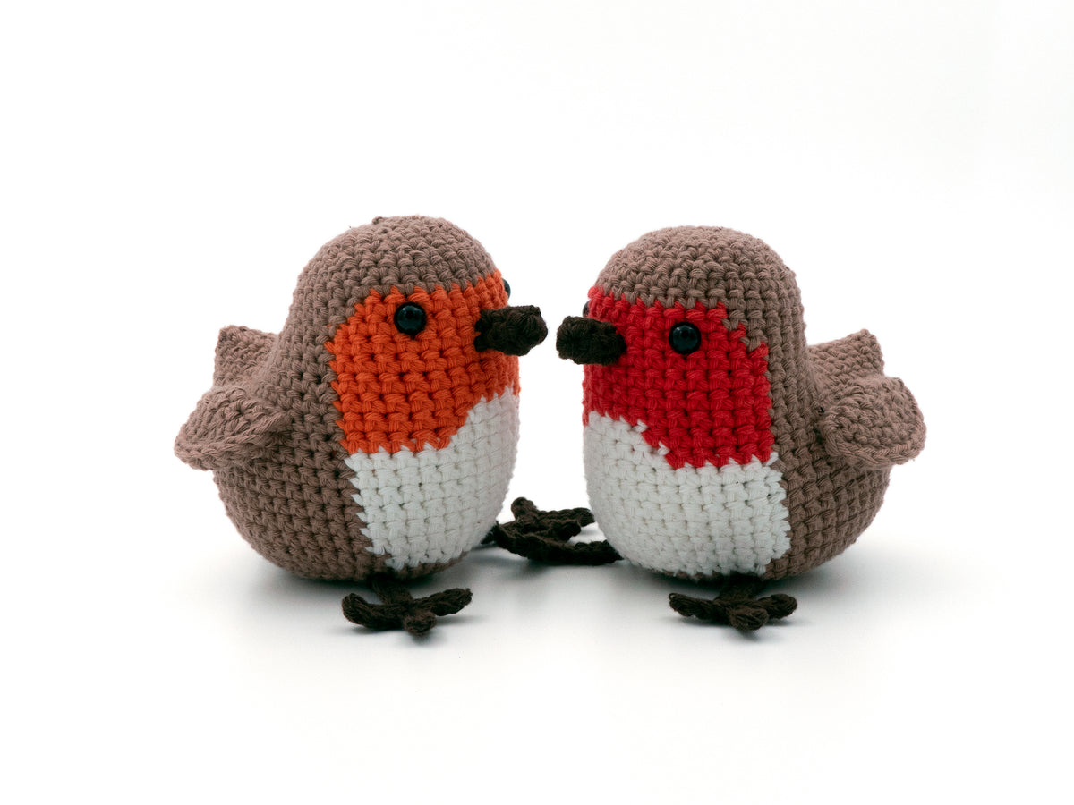 Robin Bird Crochet Pattern - European Songbird Amigurumi PDF | MevvSan