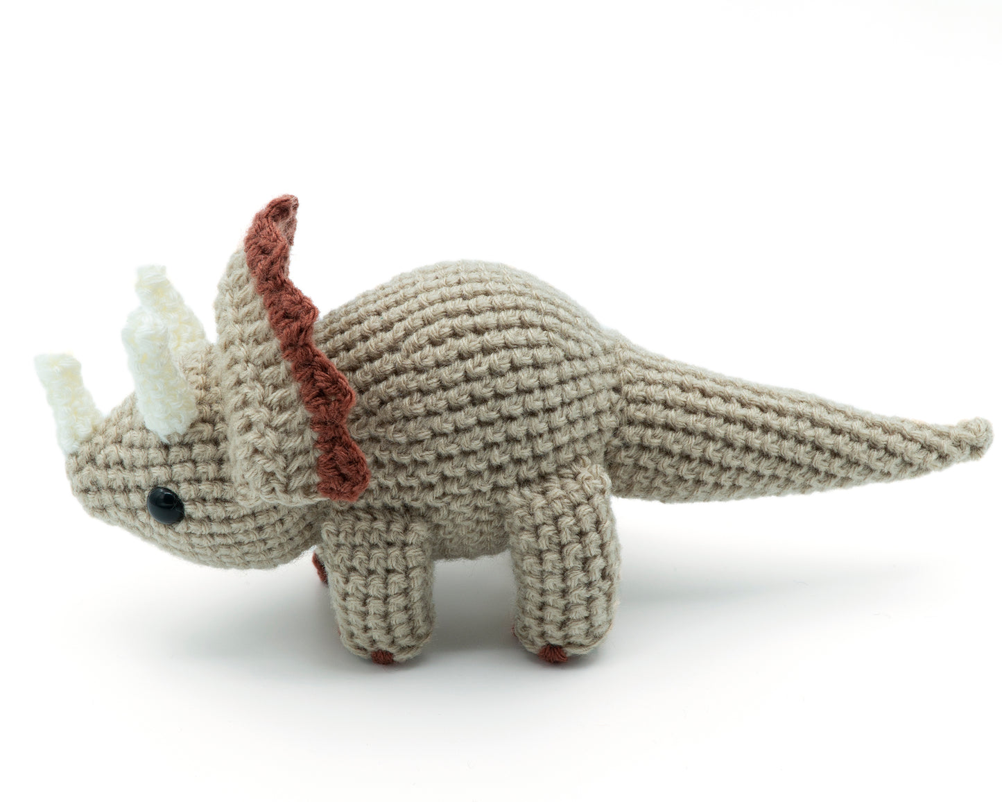 amigurumi crochet triceratops pattern side view
